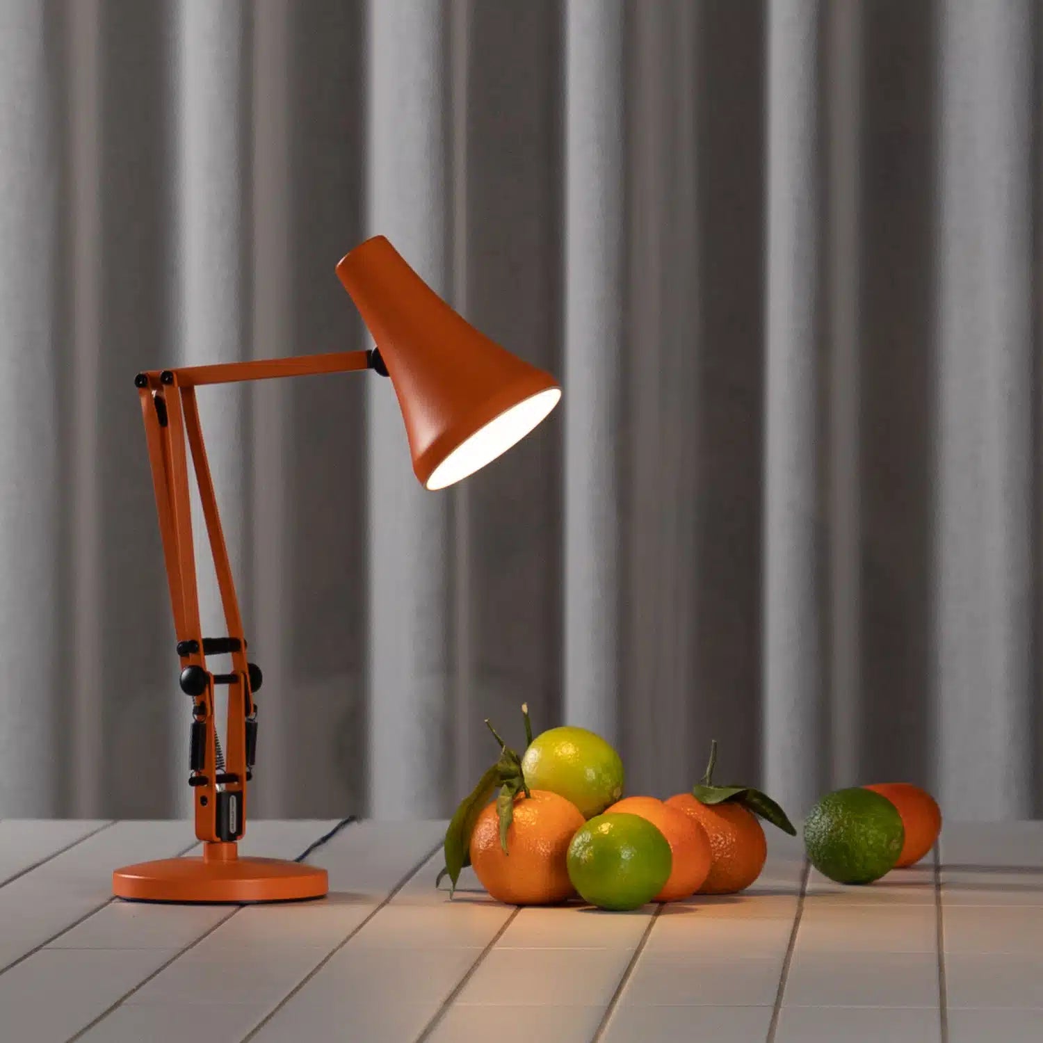 90 Mini Mini Desk Lamp, Sunburnt Orange