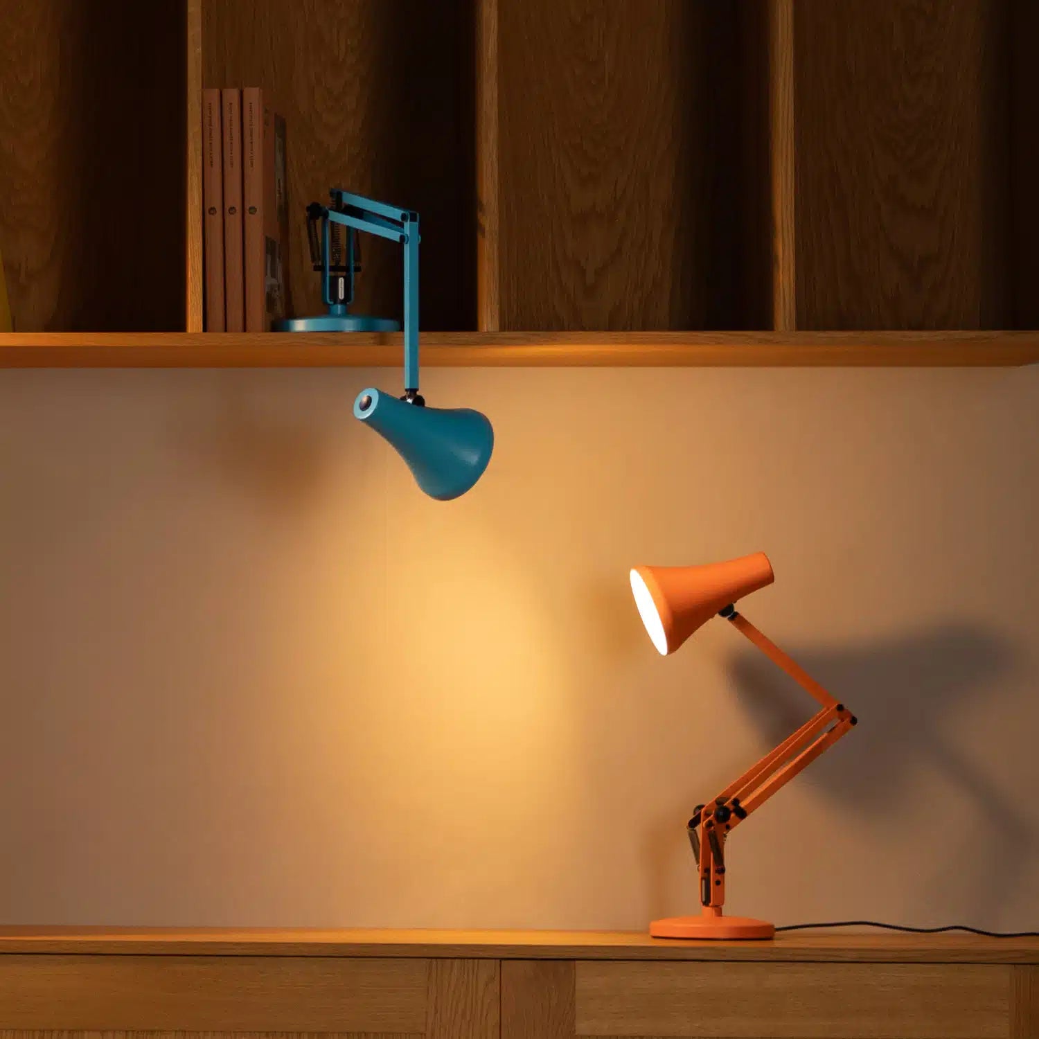 90 Mini Mini Desk Lamp, Sunburnt Orange