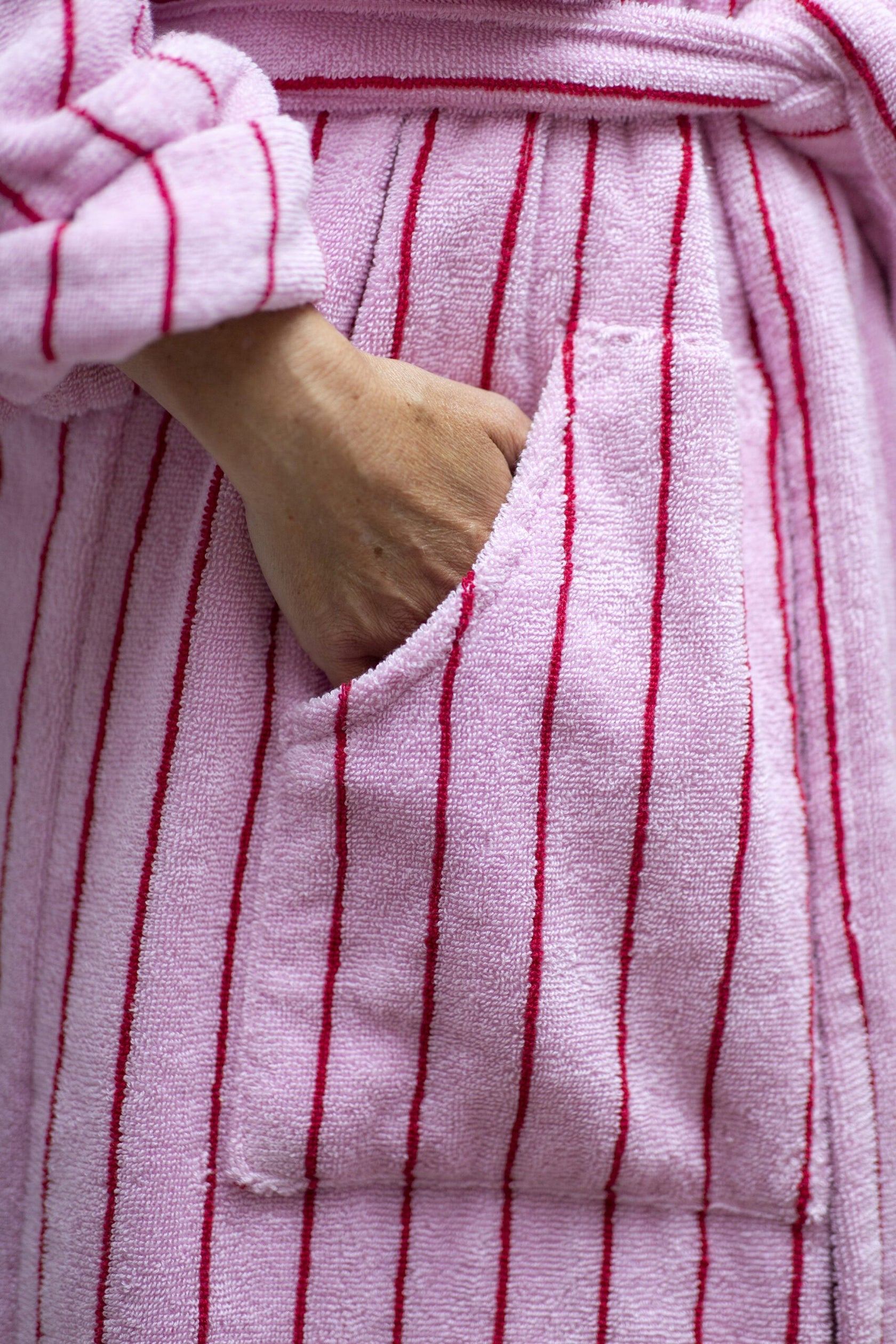 Naram Bathrobe, Pink/Red