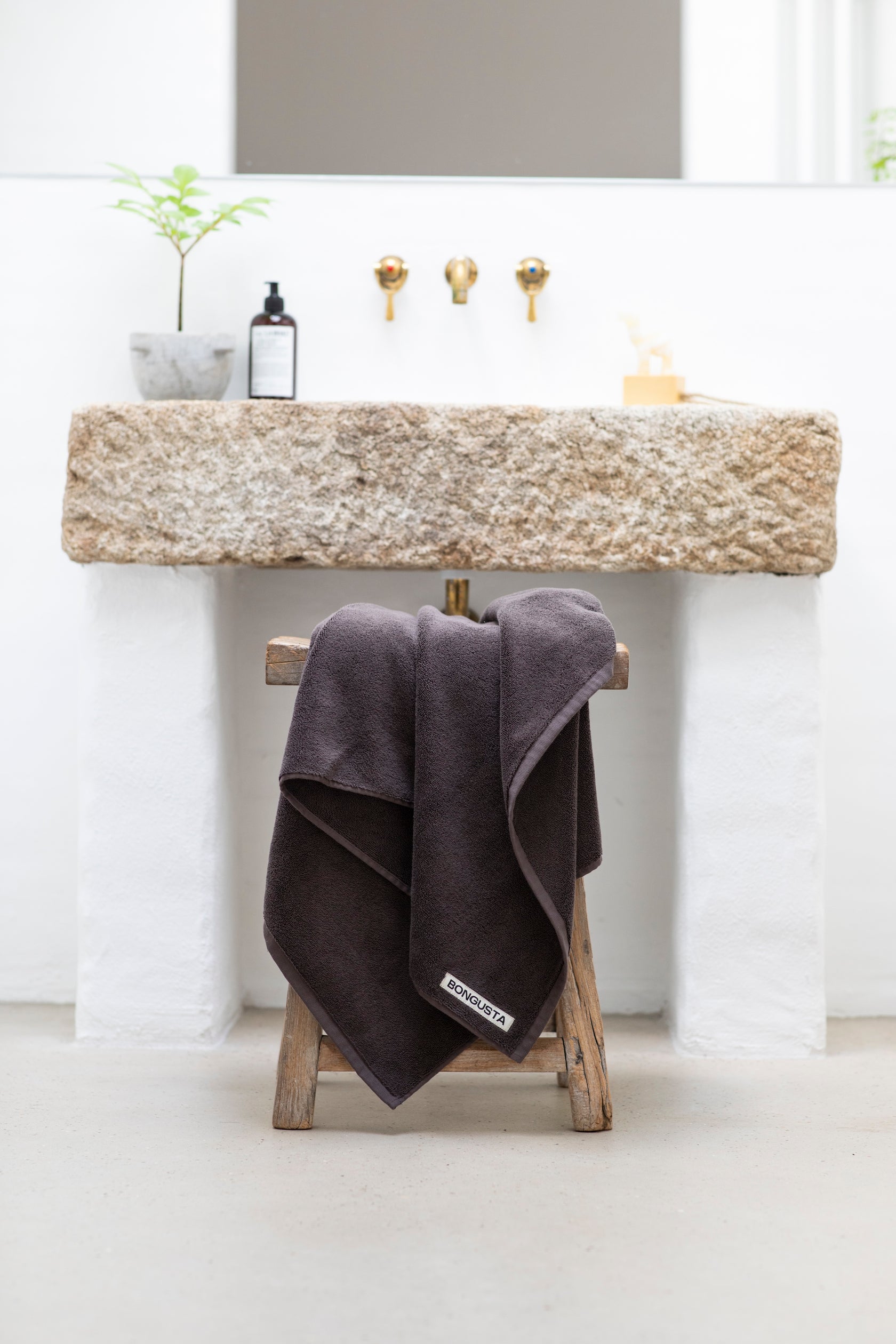 Naram Bath Towel, Coffee