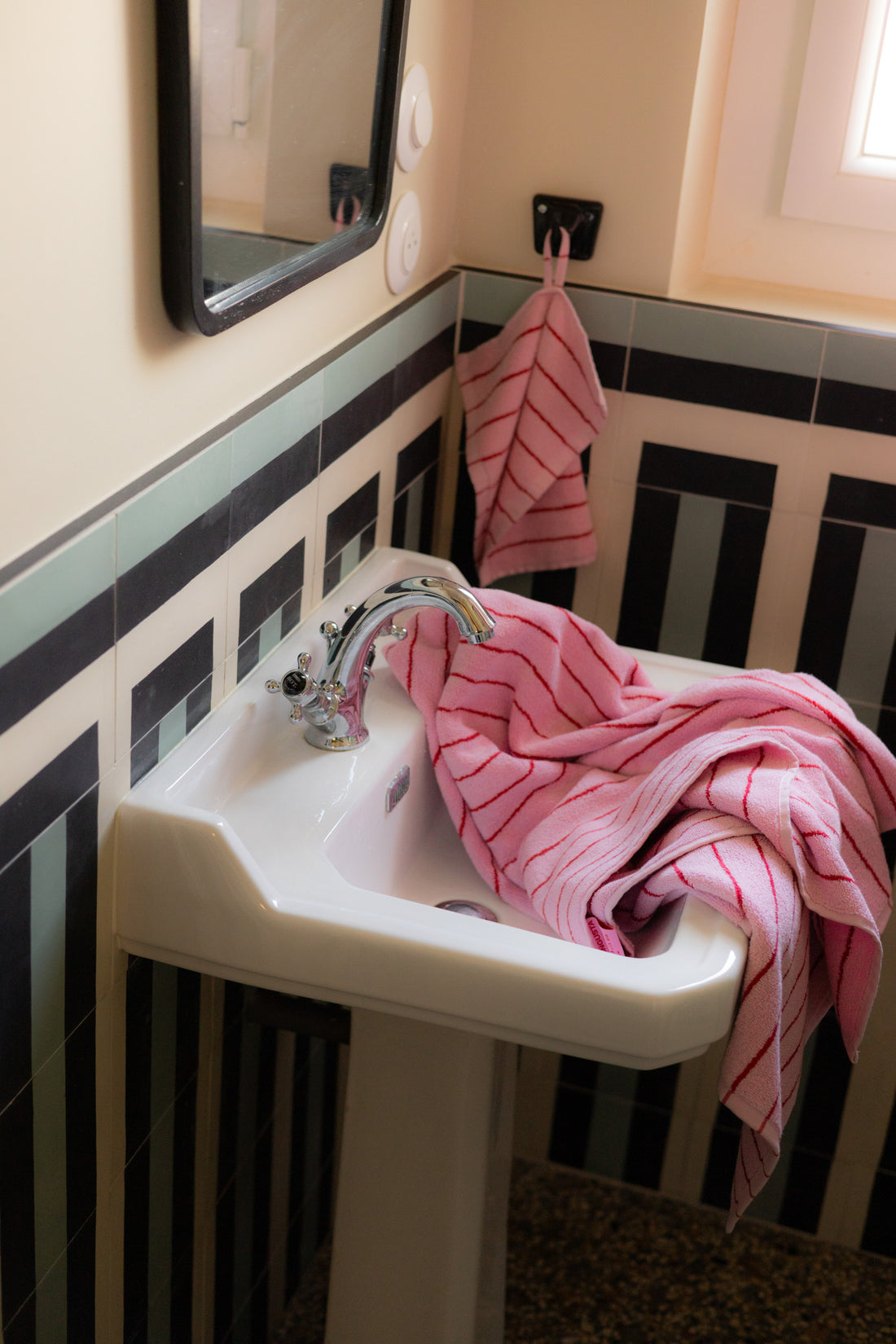 Naram Bath Towel, Baby Pink/Ski Patrol Red