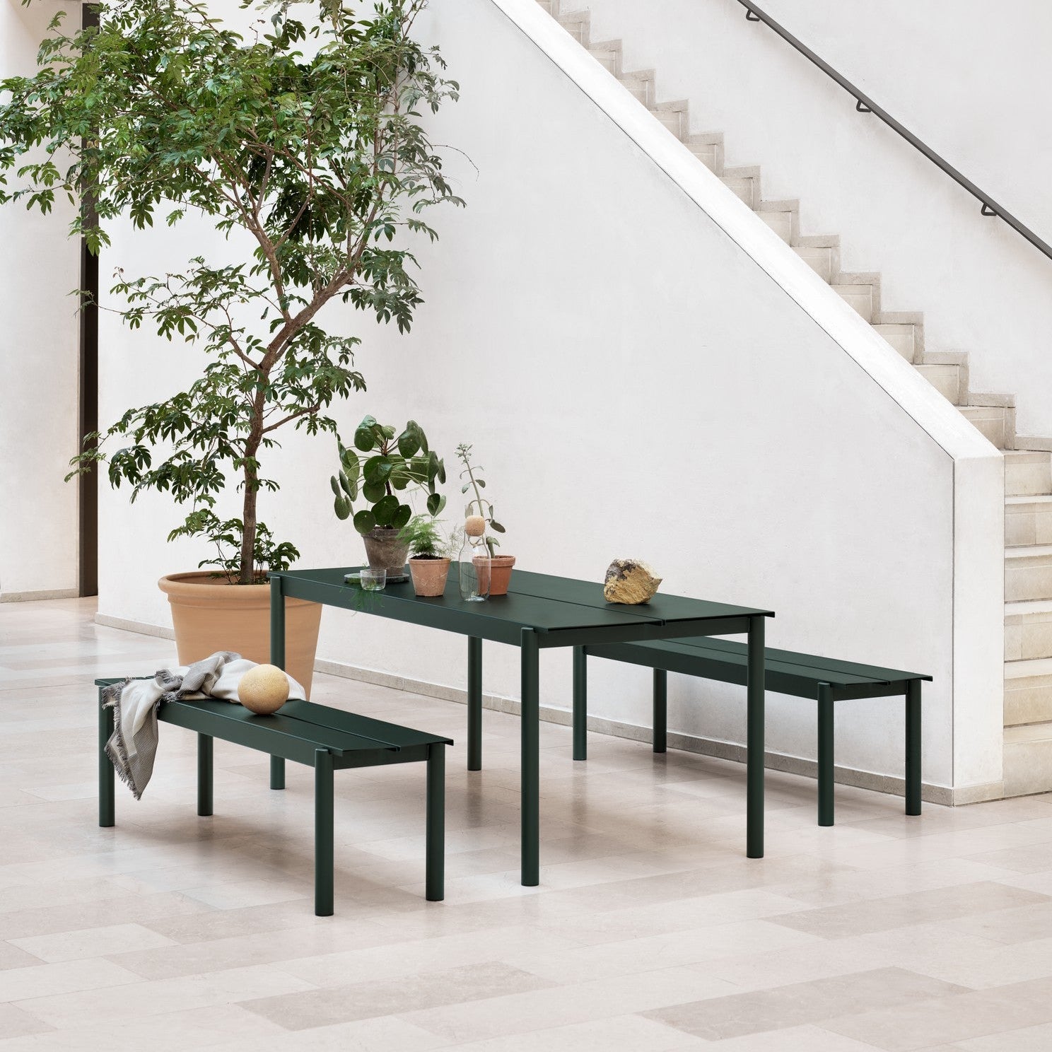 Linear Steel Table, Dark Green 140cm