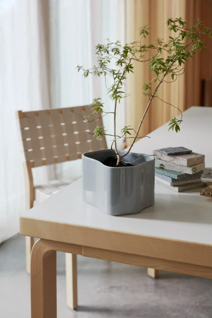 Riihitie Plant Pot, Shape A, Small Grey
