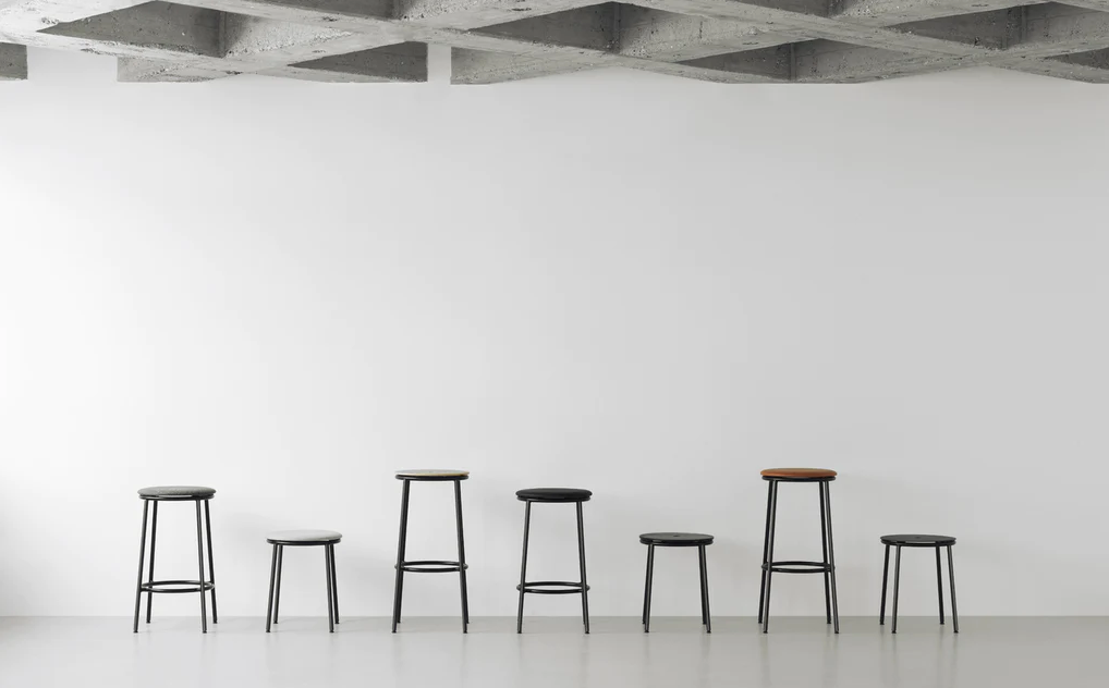 Circa Barstool 65 cm Black Steel, Black Aluminum Top