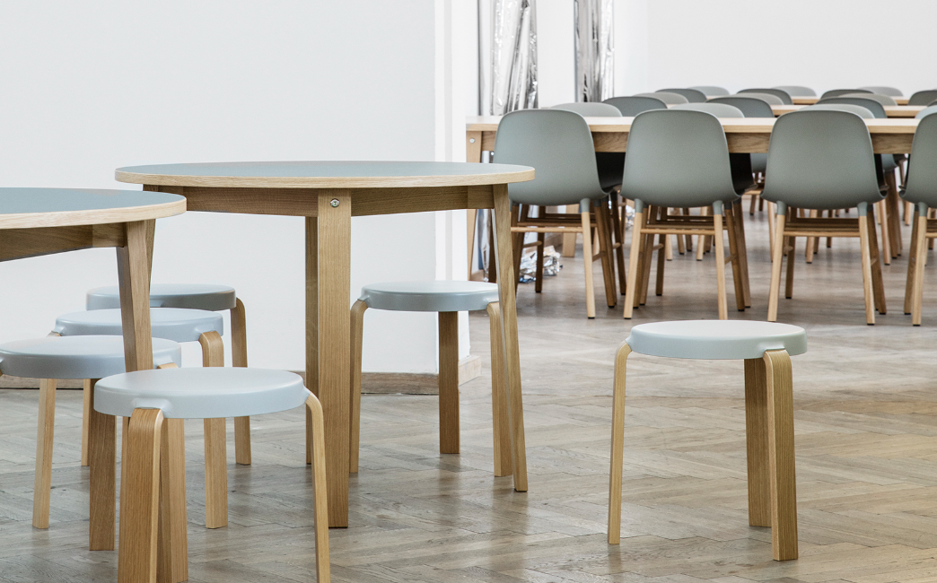 Tap Stool Oak, Caramel