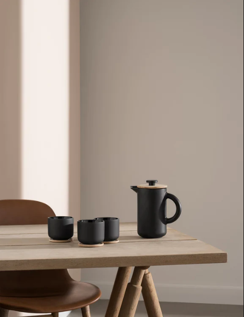 Theo Cup, with Coaster/Lid, Black