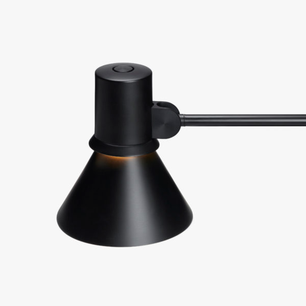 Type 80 Desk Lamp, Matte Black
