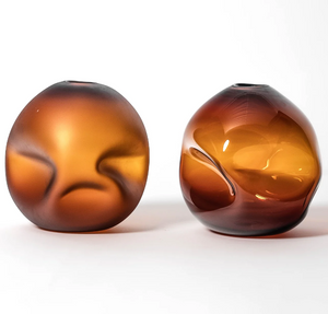 Pebble Vase Medium 6", Amber Matte