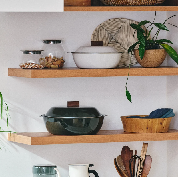 Kinto Kakomi IH Enamel Pot, 68oz, Black