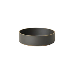 Hasami Porcelain Bowl, Medium, Black