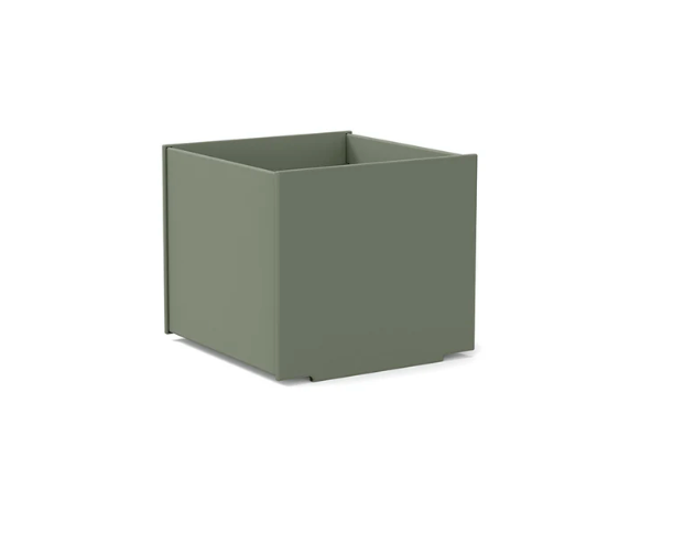 Square Planter, 18", Sage (22 gallon)