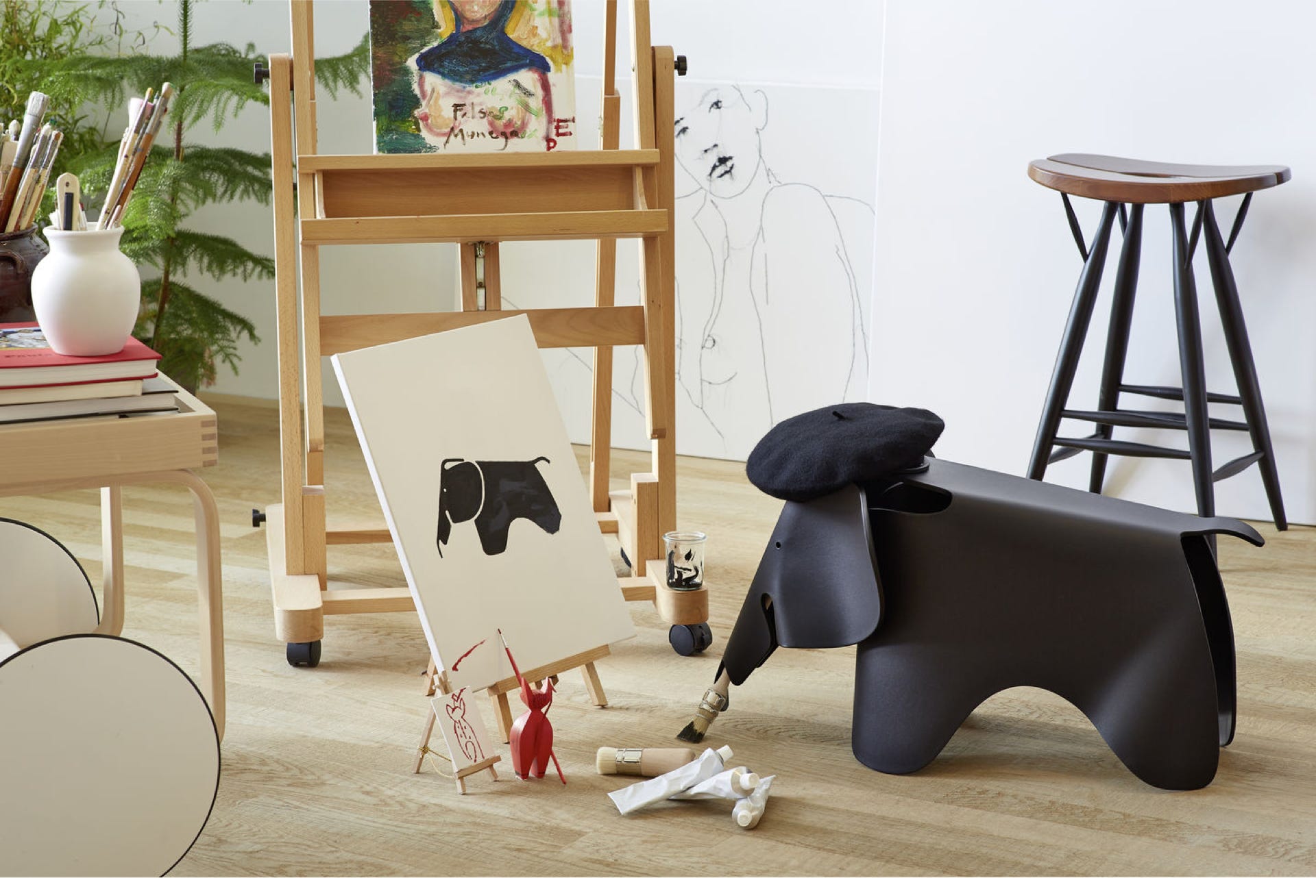 Eames Elephant, Large, Palm Green