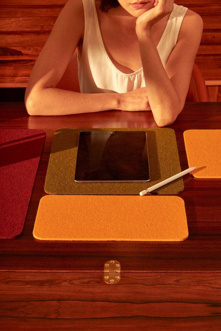 Felt Placemat 34x34cm, aubergine