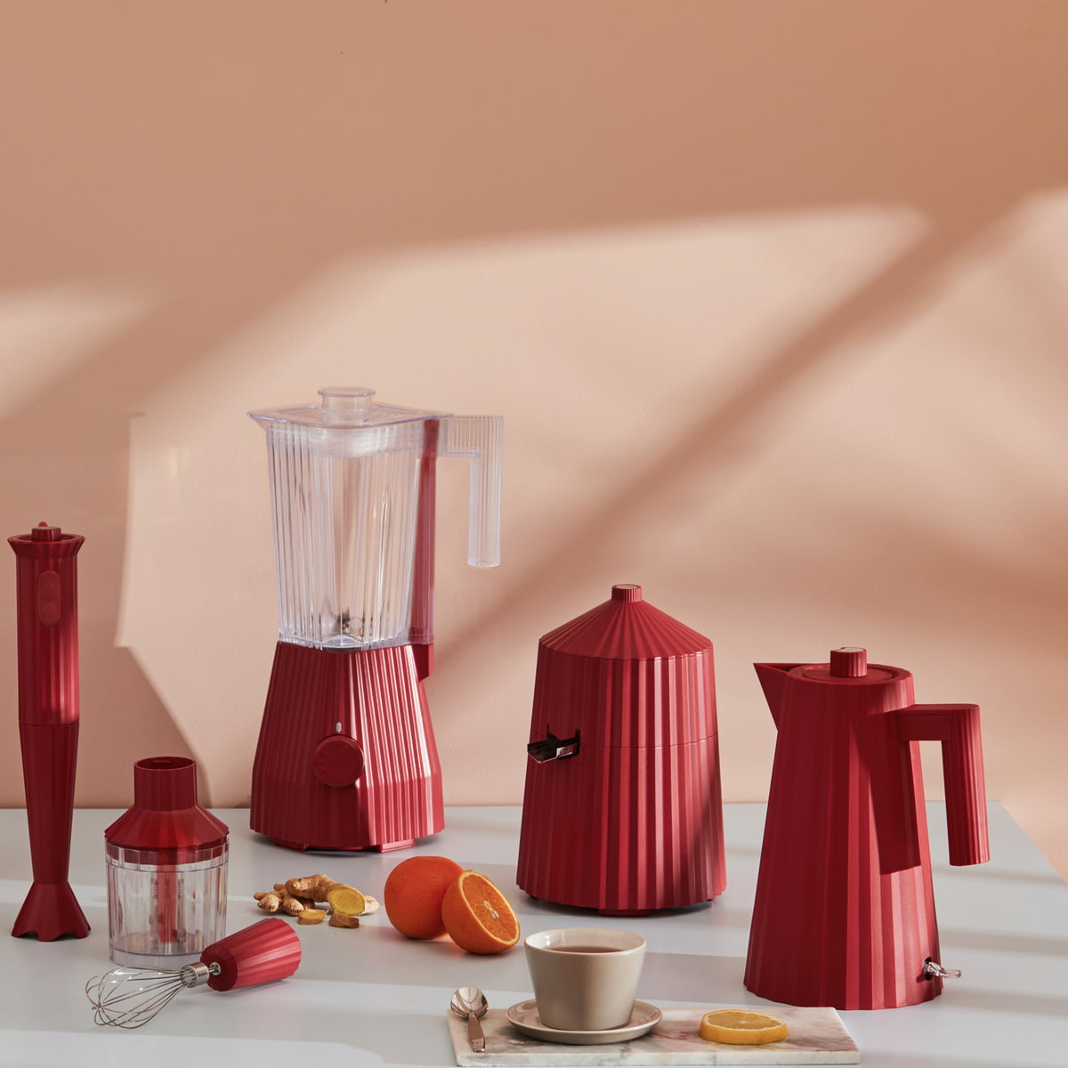 Plisse Electric Citrus Squeezer, Red