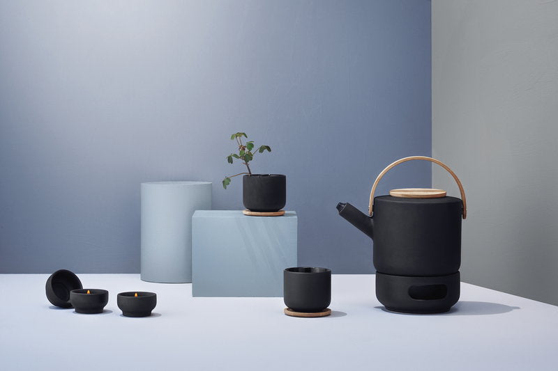 Theo Teapot, 1.25L, Black