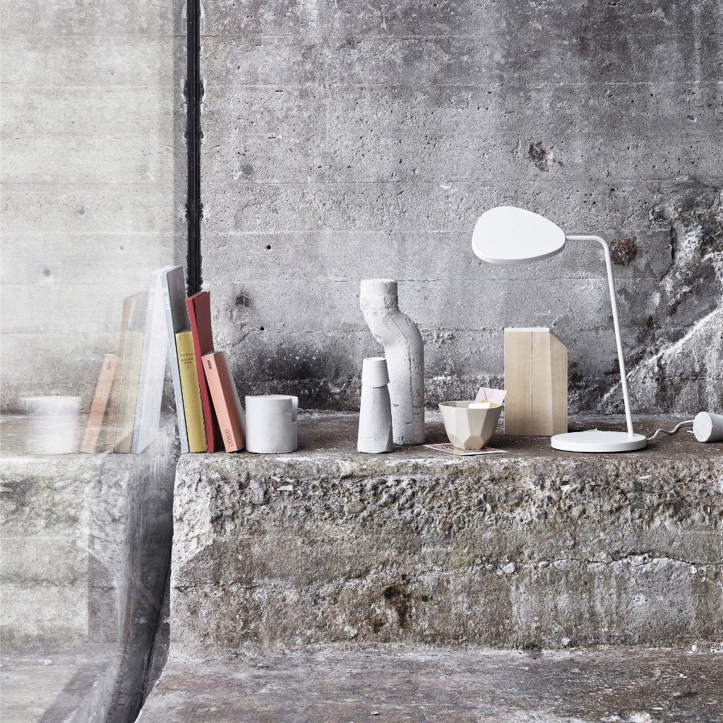 Leaf Table Lamp, White