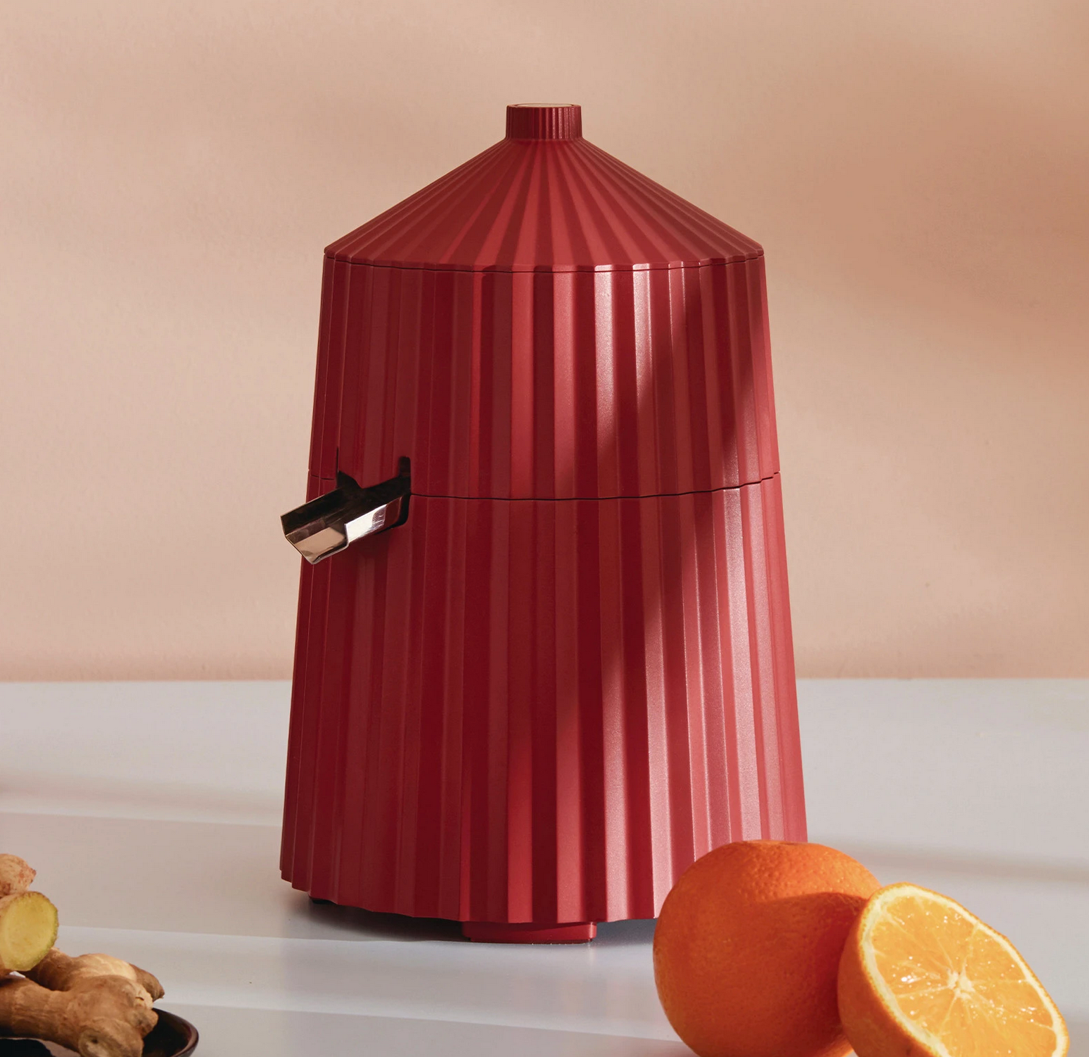 Plisse Electric Citrus Squeezer, Red