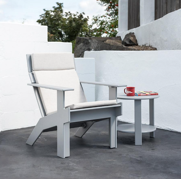 Lollygagger Tall Lounge Chair, White