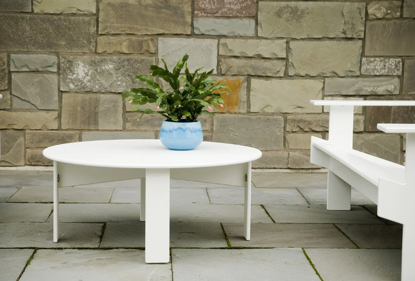 Lollygagger Round Cocktail Table, 30",  Black