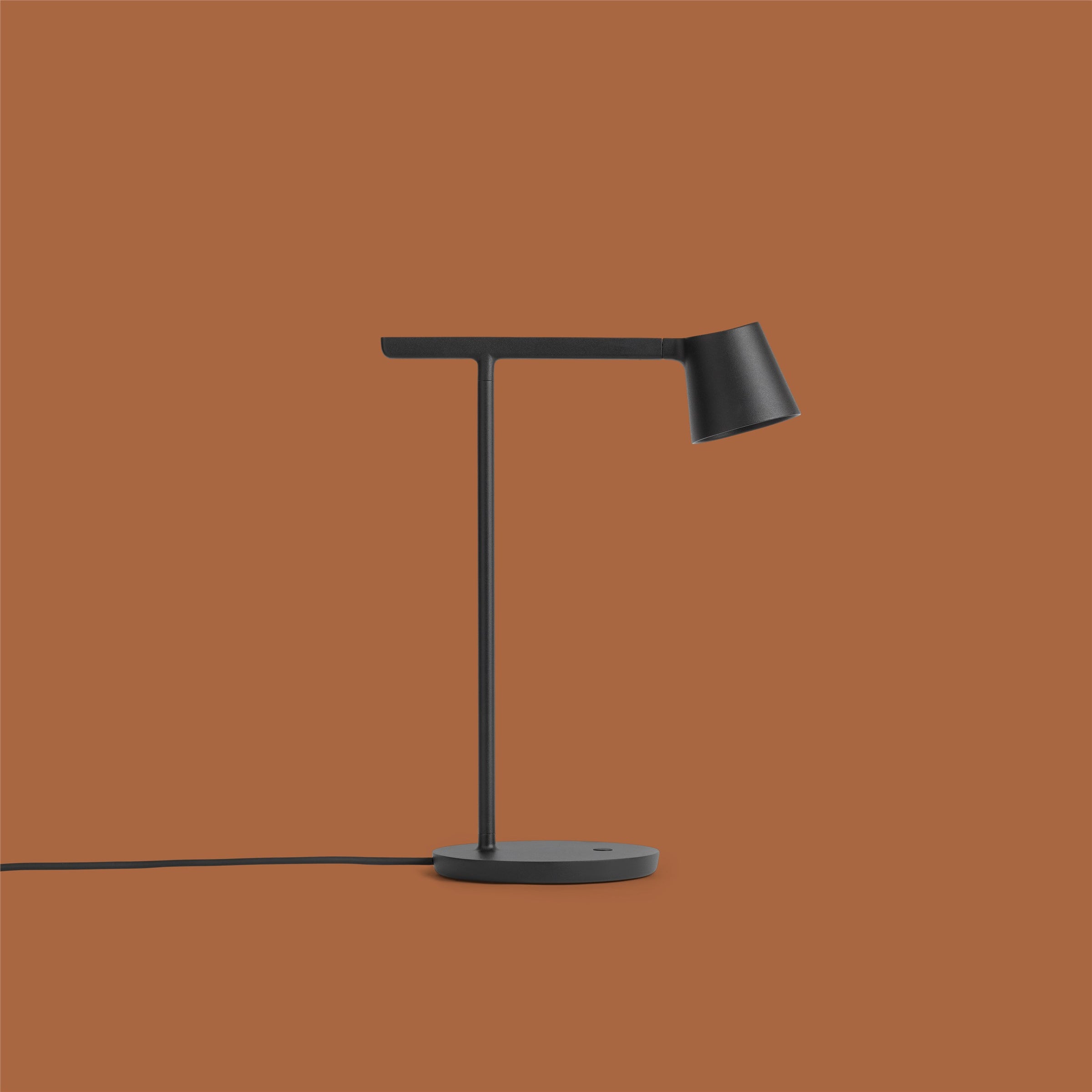 Tip Table Lamp, Black