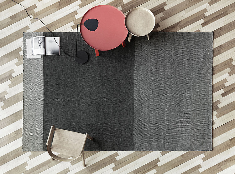 Varjo Rug, Dark Grey, 170 x 240 cm