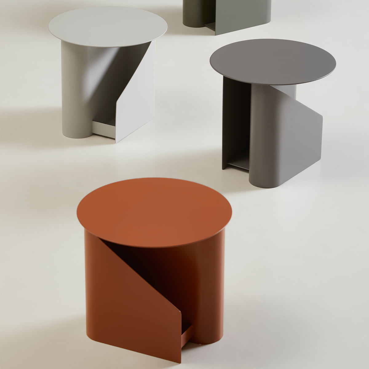 Sentrum Side Table, Warm Grey painted metal
