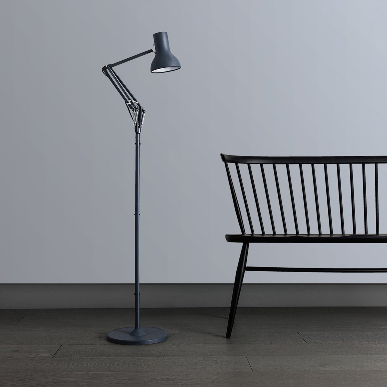Type 75 Floor Lamp, Jet Black