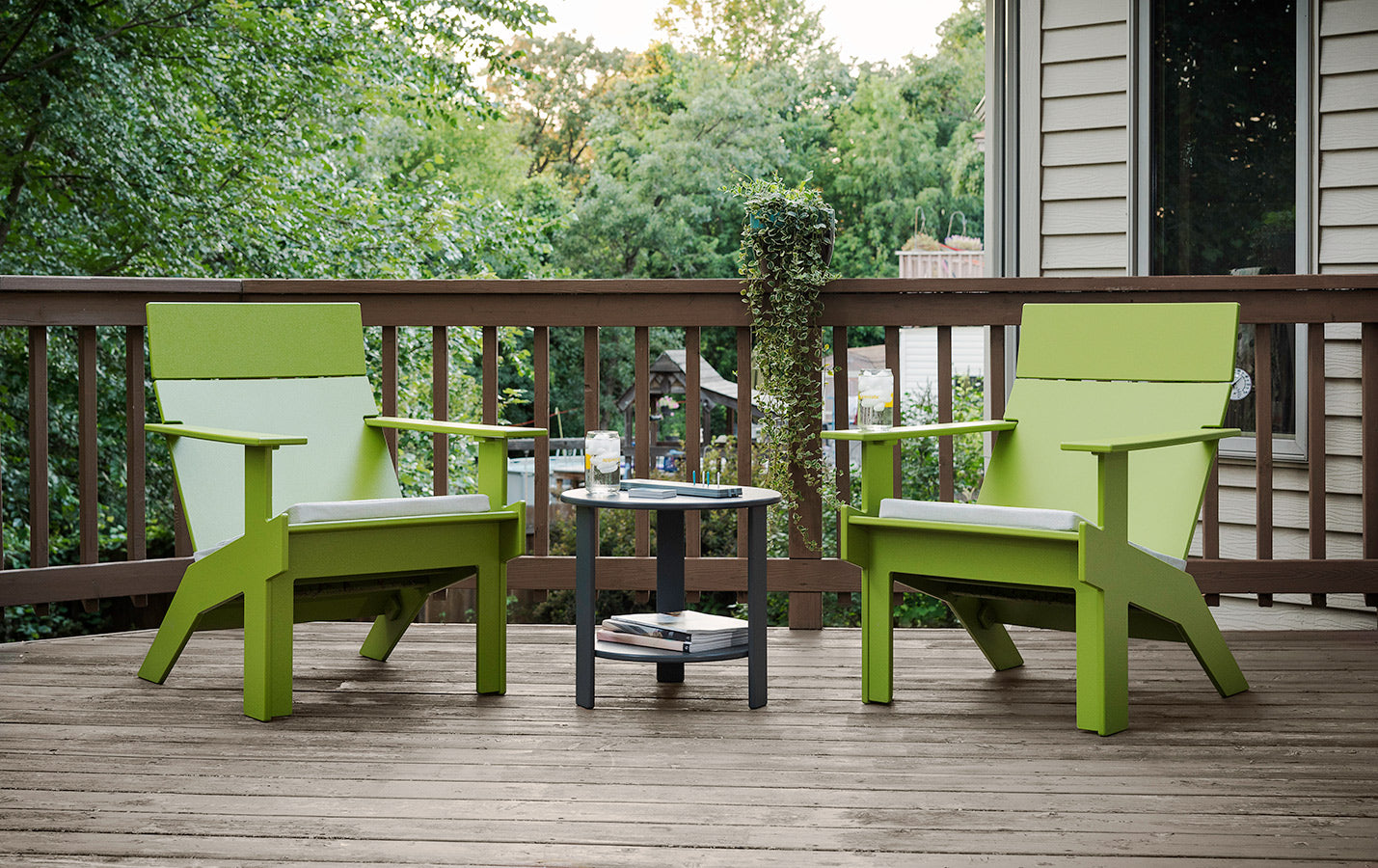 Lollygagger Lounge Chair, Leaf Green