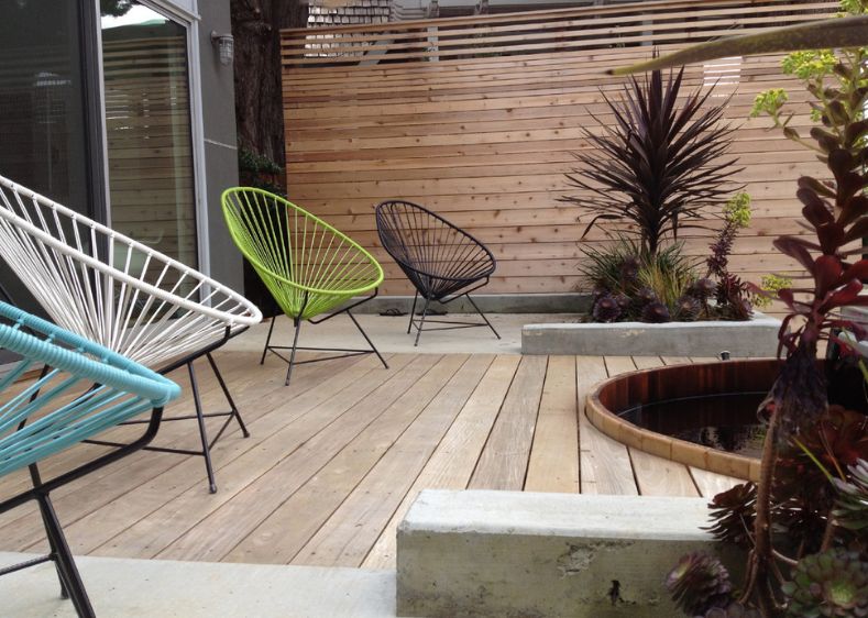 Acapulco Chair, Cactus Green Cord/Black Base