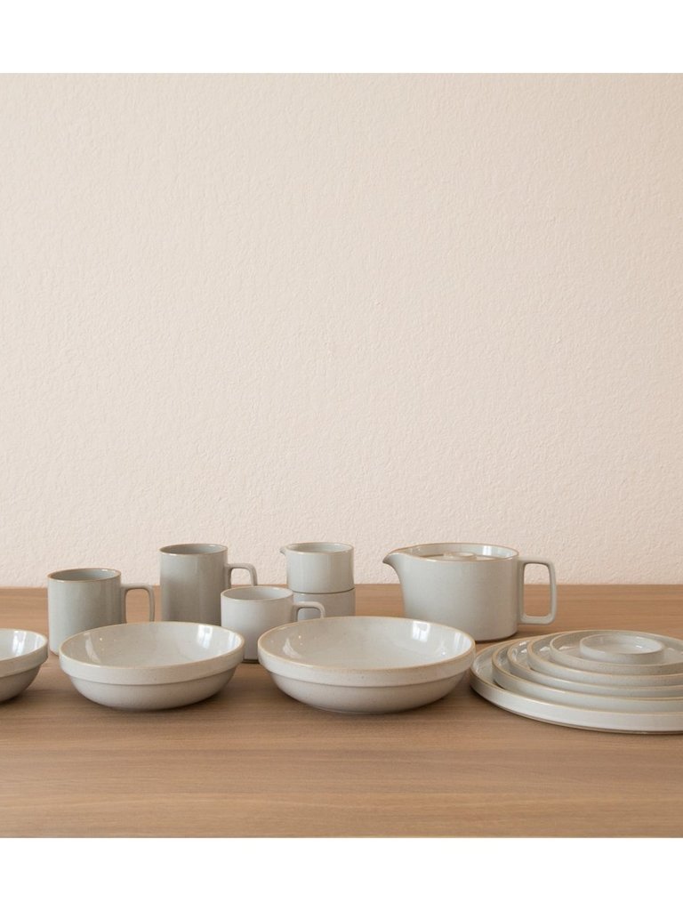 Hasami Porcelain Teapot, Gloss Grey