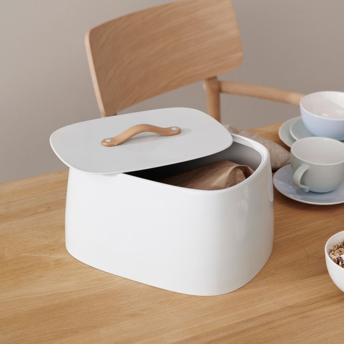 Stelton Emma Bread Box, White